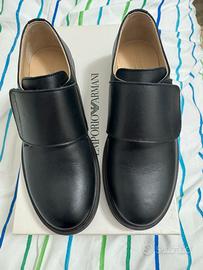 Scarpe Armani nuove bambino 33