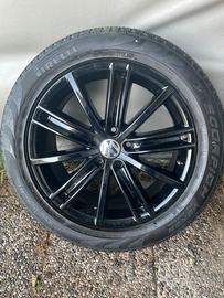 Cerchi in lega da 18”