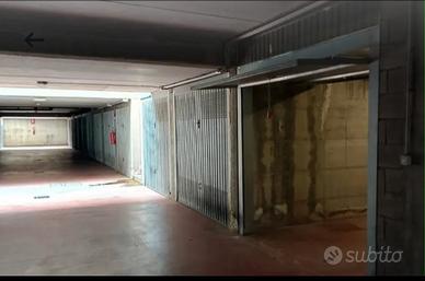Garage ampio Lazise 