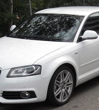 Parabrezza verde Audi A3 8P da 2003 a 2012