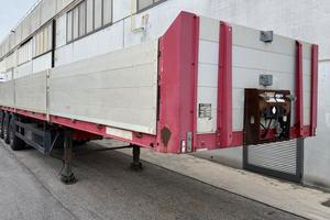 Semirimorchio Cassonato Con Sponde schwarzmuller