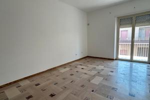 Appartamento quadrilocale con doppia esposizione