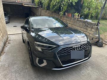 Audi A3 sport back business advanced