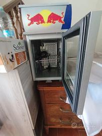 frigobar RedBull