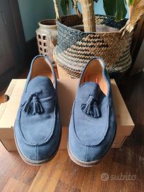 Mocassini blu camoscio con nappine