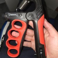 Hand Grip regolabile 5-100 KG