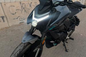 CFMOTO 125NK