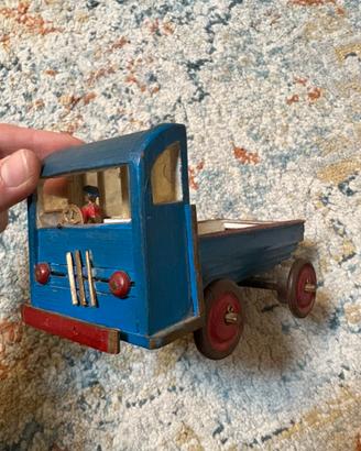 Camion giocattolo in legno vintage anni ’40 / ‘50