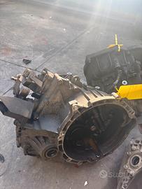 CAMBIO MINI COOPER R56 1.4 DIESEL ANNO:2008