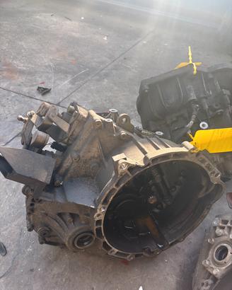 CAMBIO MINI COOPER R56 1.4 DIESEL ANNO:2008