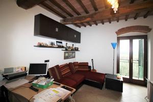 Appartamento di 90 m² con 4 locali a Cavriglia