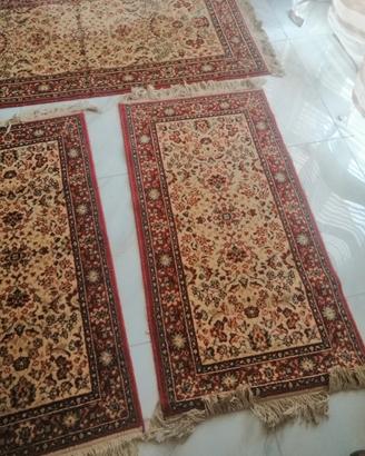 3 Scendiletto di tappeto persiano