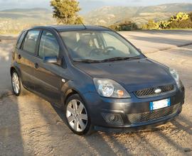 FORD Fiesta 5ª serie - 2006