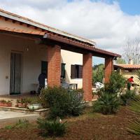 Casa di campagna con 1 ettaro di terreno