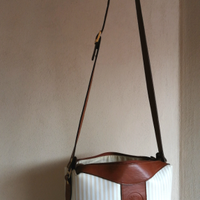 Borsa secchiello ovale