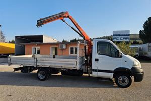 RENAULT MASCOTT cassone fisso e gru Palfinger