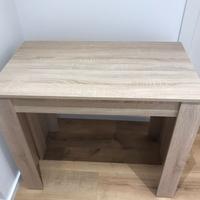 Tavolo effetto legno