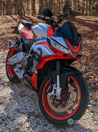 Aprilia Tuono 660 del 2021