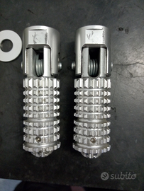 Pedane poggiapiedi CNC Racing moto pit bike mini g