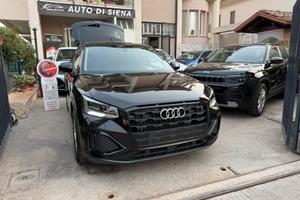 Audi Q2 35 TFSI S tronic Identity Black