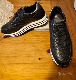 SNEAKERS Bata