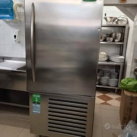 Abbattitore Professionale Tecnomac 10 teglie 2:2