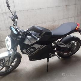 Moto elettrica