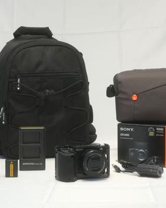 Fotocamera Mirrorless Sony A6400 + obiettivo 16-50