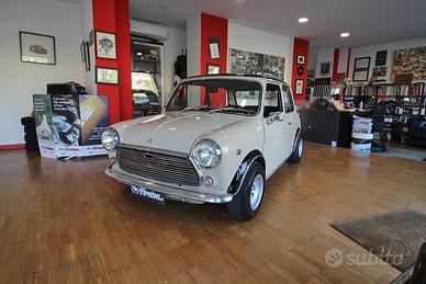 Innocenti Mini Cooper 1000 "VETRONE" B39/1 (1970)