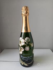 champagne Perrier Jouet con astuccio floreale