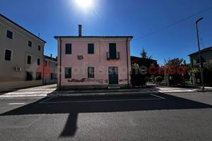 Casa Indipendente Roveredo di Guà