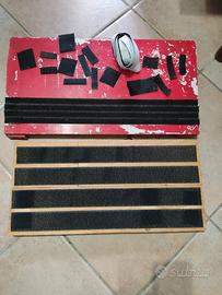 SUPPORTO PER PEDALI - PEDALIERA