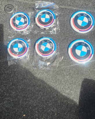 emblema fronte retro e coprimozzi BMW