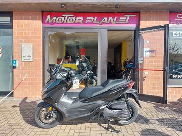 Honda Forza 350 nuovo da immatricolare