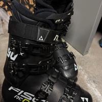 Scarponi sci Fischer rc one 27