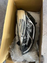 Faro Renault clio lV serie