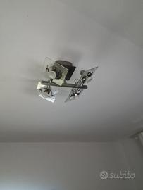 lampadario a  4 faretti