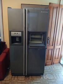 Frigorifero  Americano  side by Ariston