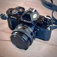 Canon AV-1 1988 + 50mm f1.8 + flash + manuali
