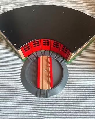 Set BRIO Deposito Locomotive+ Piattaforma Girevole