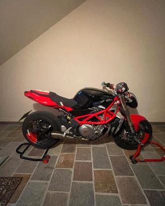 Mv augusta brutale 910