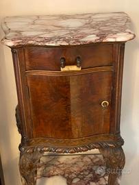 Como' e comodini stile neo barocco italiano 