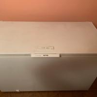 Congelatore a pozzo Ignis CEI390