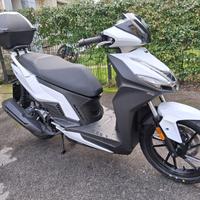 NEW SCOOTER KYMCO AGILITY S 125cc BIANCO CON BAULE