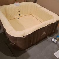 Piscina SPA Idromassaggio "Gardenia" (900lt) 