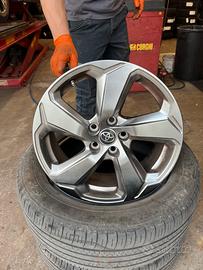 Cerchi Originali Toyota 18