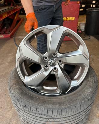 Cerchi Originali Toyota 18