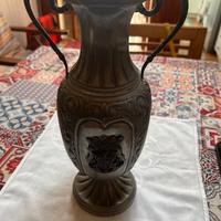 Vaso in peltro vintage