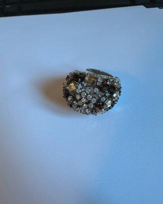 Anello on argento e pietre