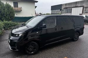 zafira come nuova (subentro leasing)